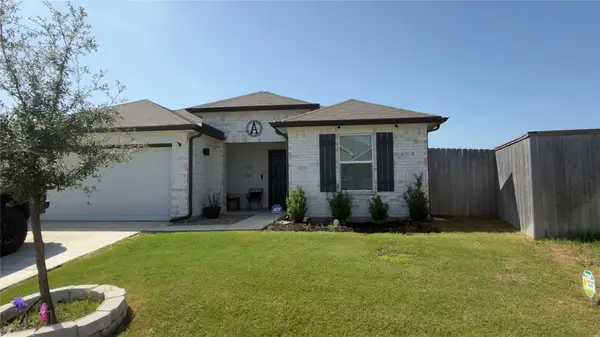 908 Gerardia Ct, Seguin, TX 78155