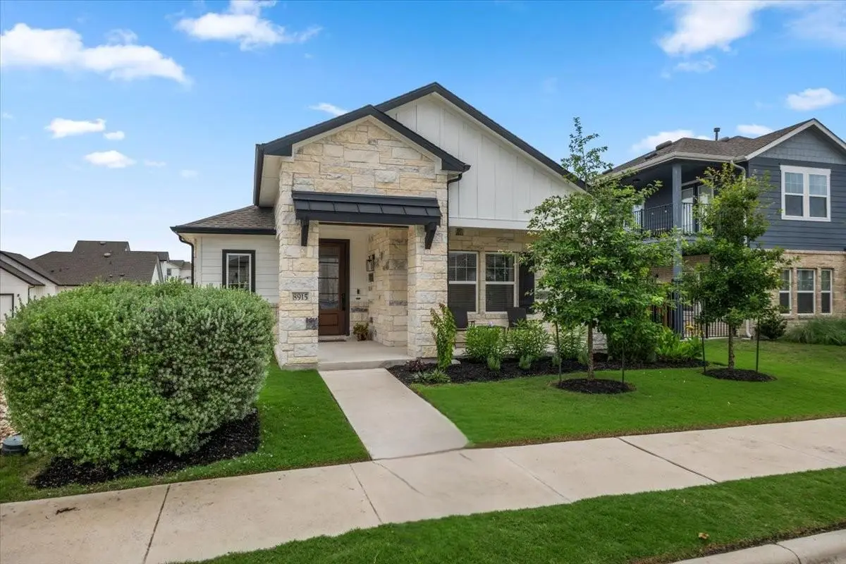 8915 Looksee Ln, Austin, TX 78744 - #1