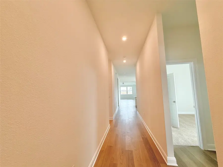 461 Young St, Buda, TX 78610 - #2