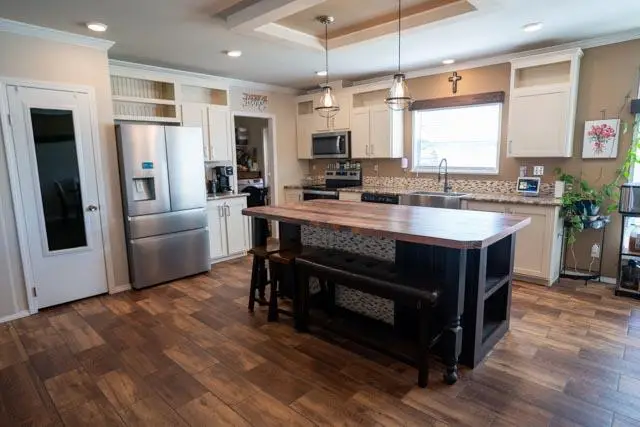 142 Triangle Acres, Cedar Creek, TX 78612 - #3