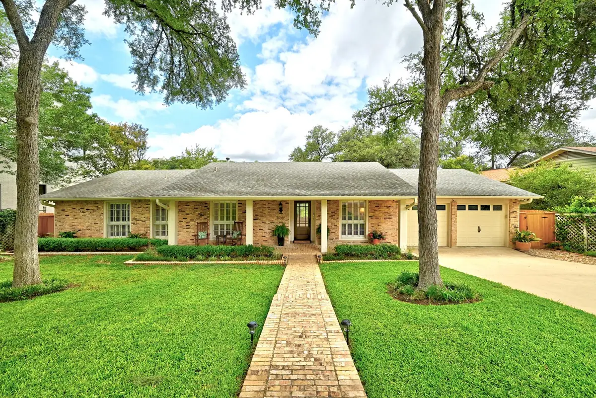 2500 Forest Bend Dr, Austin, TX 78704 - #1