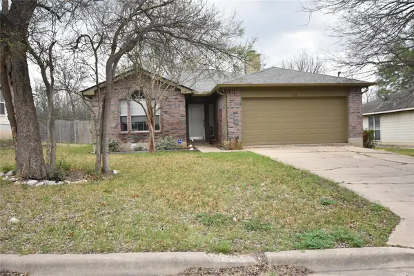 107 Oriole Cv, Cedar Creek, TX 78612