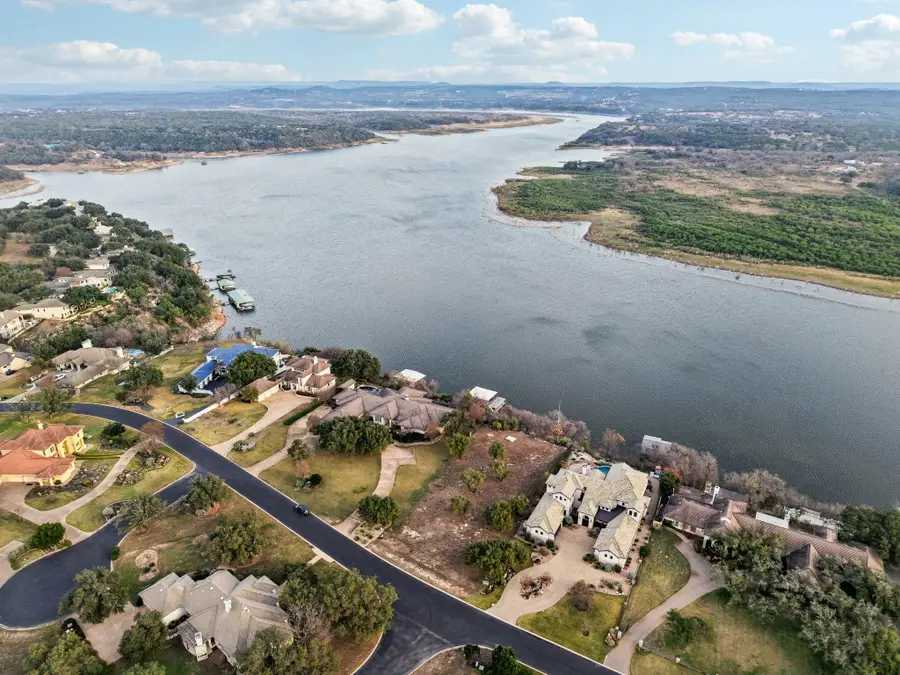 26710 Founders Pl, Spicewood, TX 78669 - Image #3