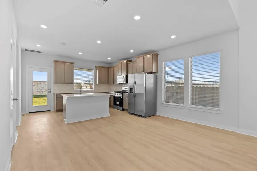 244 Bloomington Loop, Hutto, TX 78634 - #2