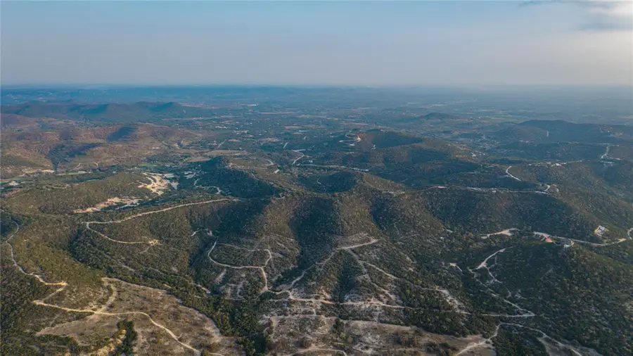 3939 Bear Springs Road, Pipe Creek, TX 78063 - Image #2