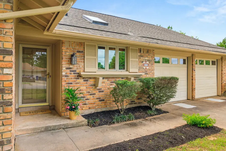 2515 Aldford Dr, Austin, TX 78745 - #3