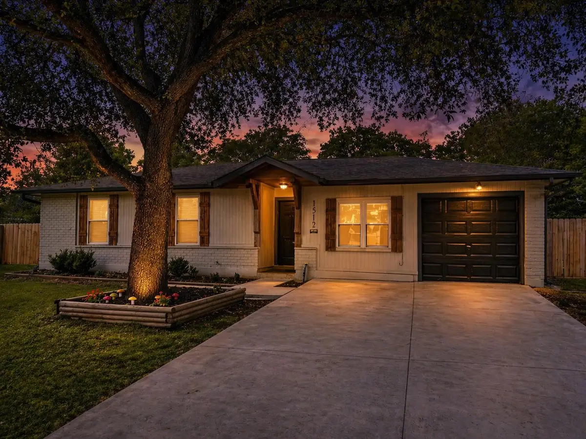 1512 W Mesa Park Dr, Round Rock, TX 78664 - #1