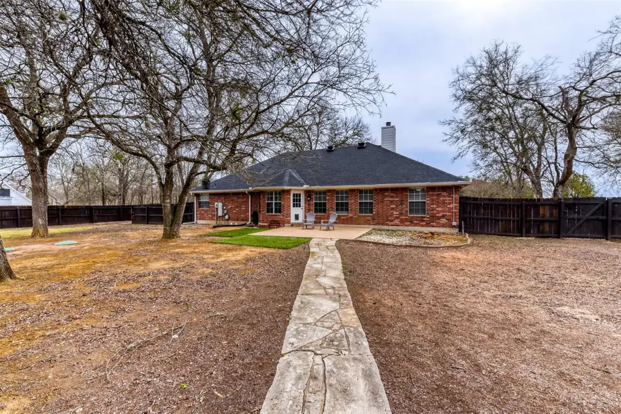 104 Spring Br, Bastrop, TX 78602 - Image #2