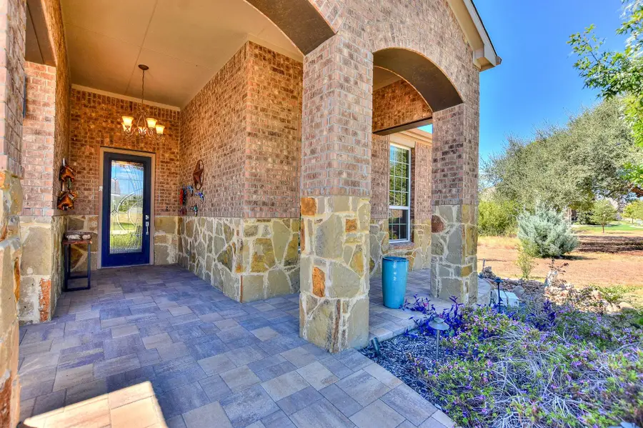 400 Iron Rail Ln, Georgetown, TX 78633 - #2