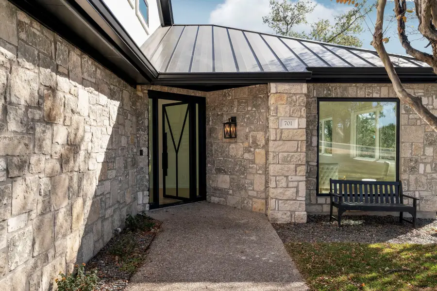 701 Furlong Dr, Austin, TX 78746 - #2