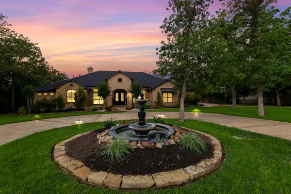 110 Valley View Dr, Bastrop, TX 78602