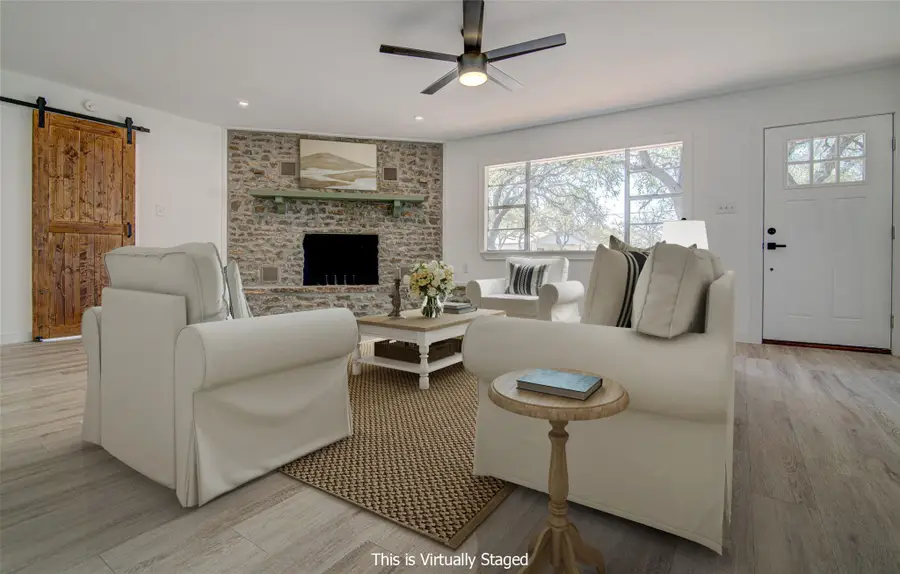 207 Haley Rd, Johnson City, TX 78636 - Image #2