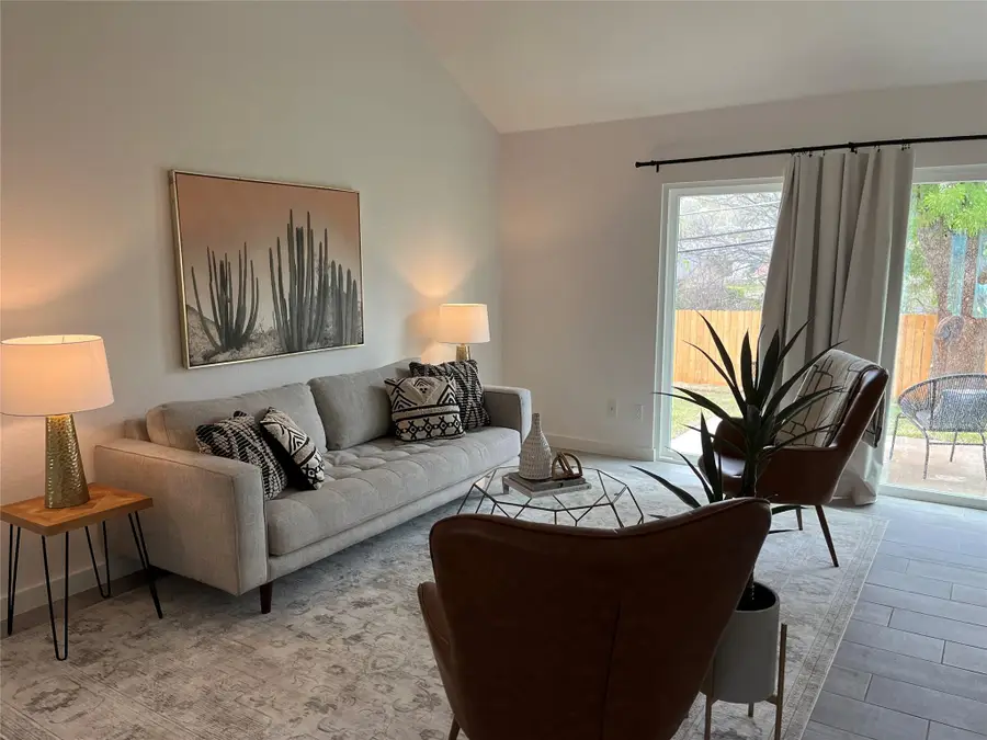 9502 Crown Ridge Dr, Austin, TX 78753 - #2