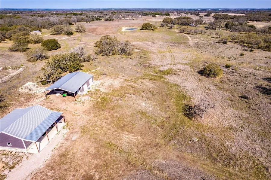 306 Blackbuck Ridge Dr, Lampasas, TX 76550 - Image #2