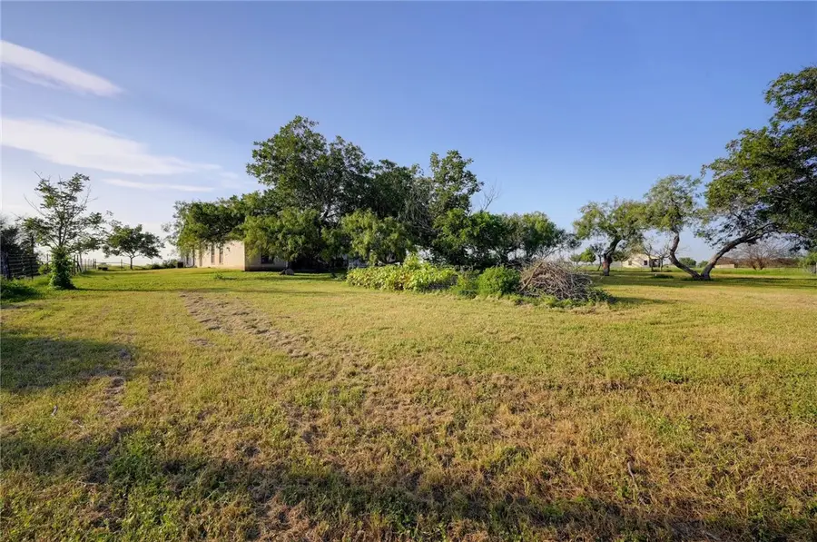 1280 Union Wine Rd, New Braunfels, TX 78130 - Image #3