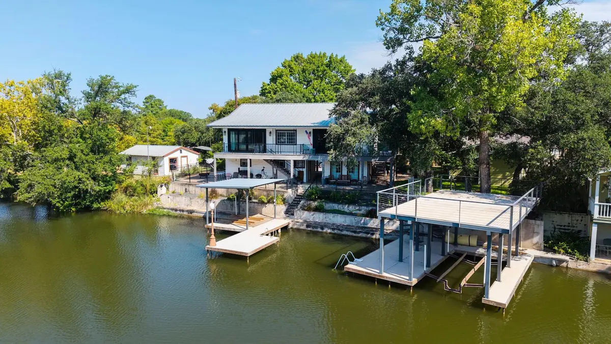 1517 County Road 132a Rd, Kingsland, TX 78639 - #1