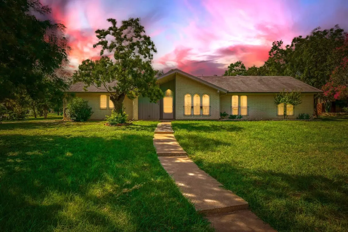 7110 Stone Ledge Cir, Austin, TX 78736 - #1
