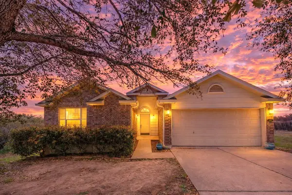 223 Martin Crossing Dr, Cedar Creek, TX 78612