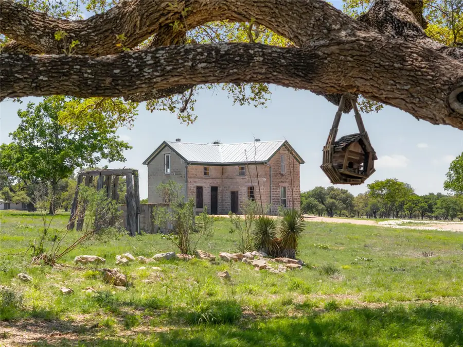 9695 W Us 290 Highway, Hye, TX 78635 - Image #2