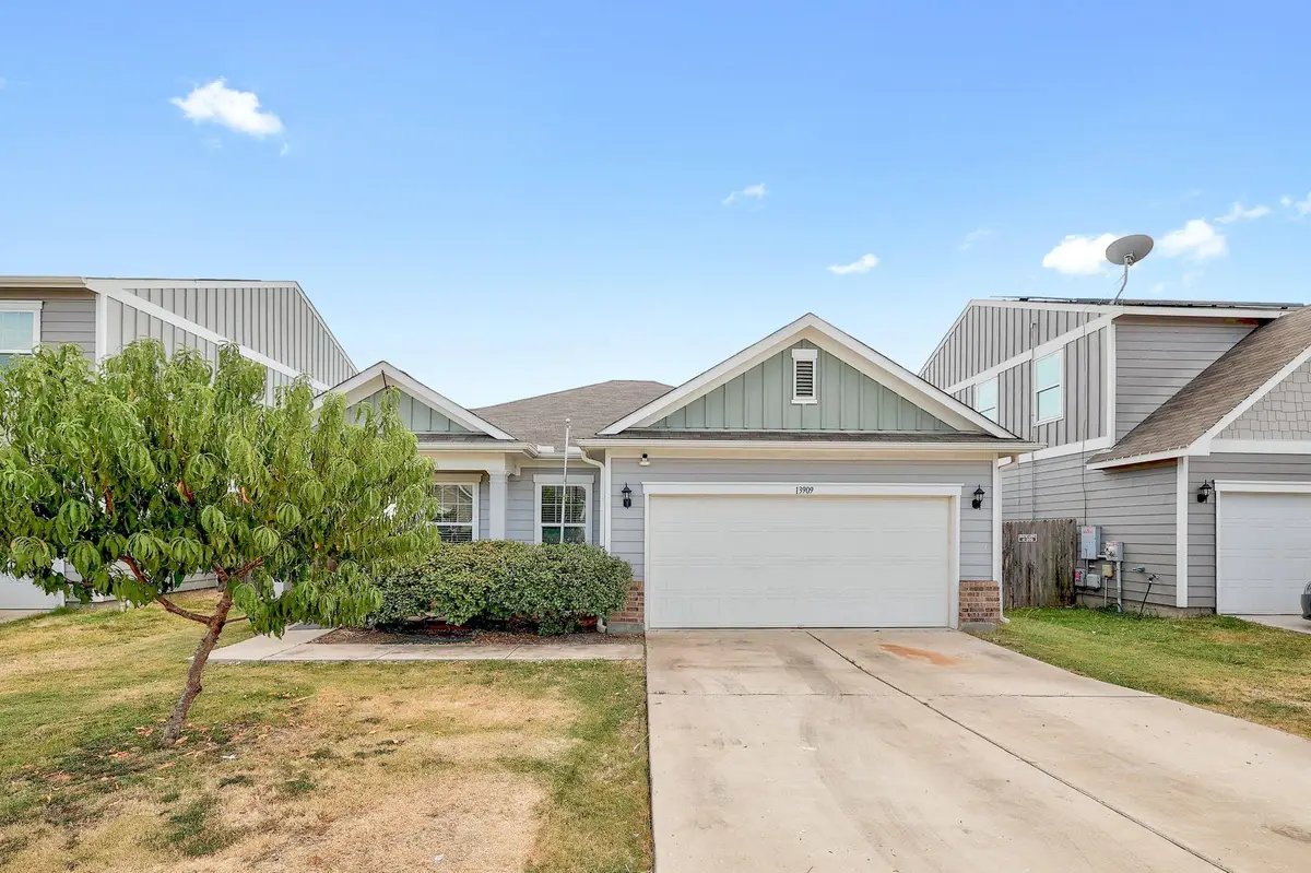 13909 Sherri Berry Way, Manor, TX 78653 - Image #1