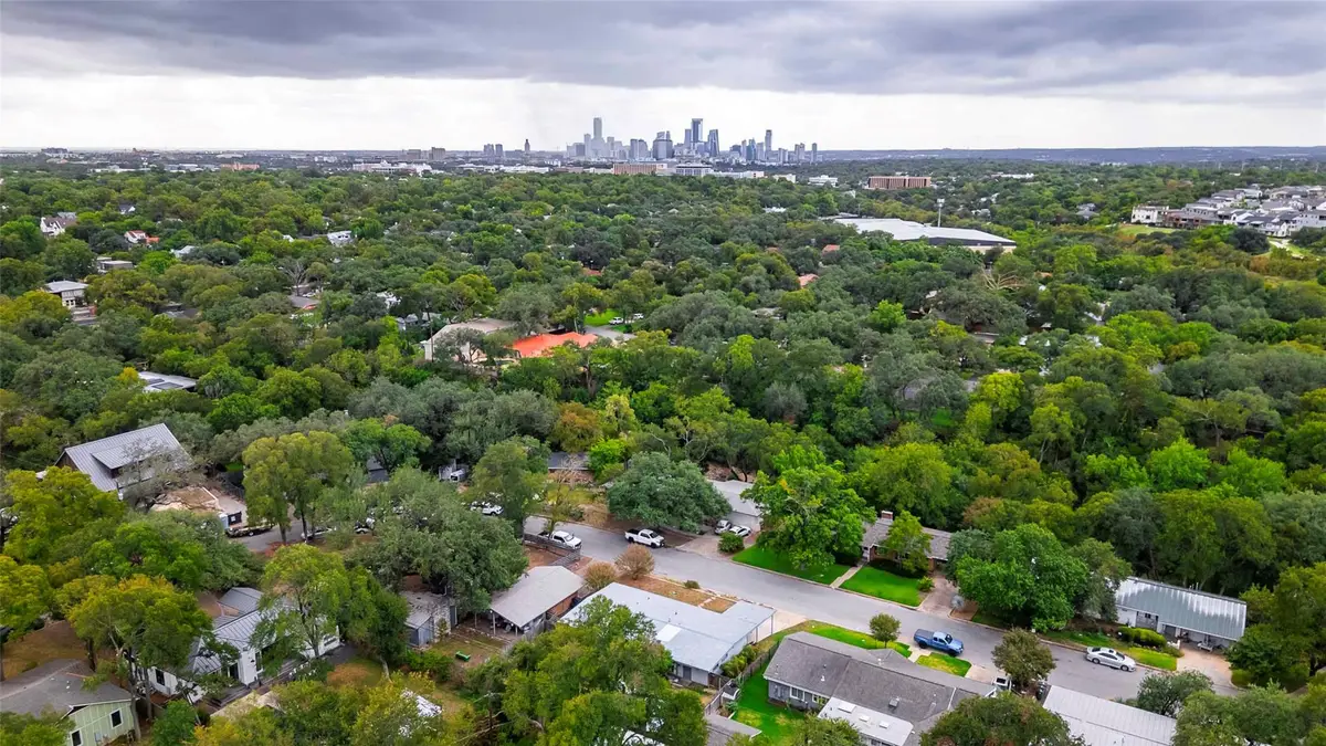 2606 Pembrook Trl, Austin, TX 78731 - #1