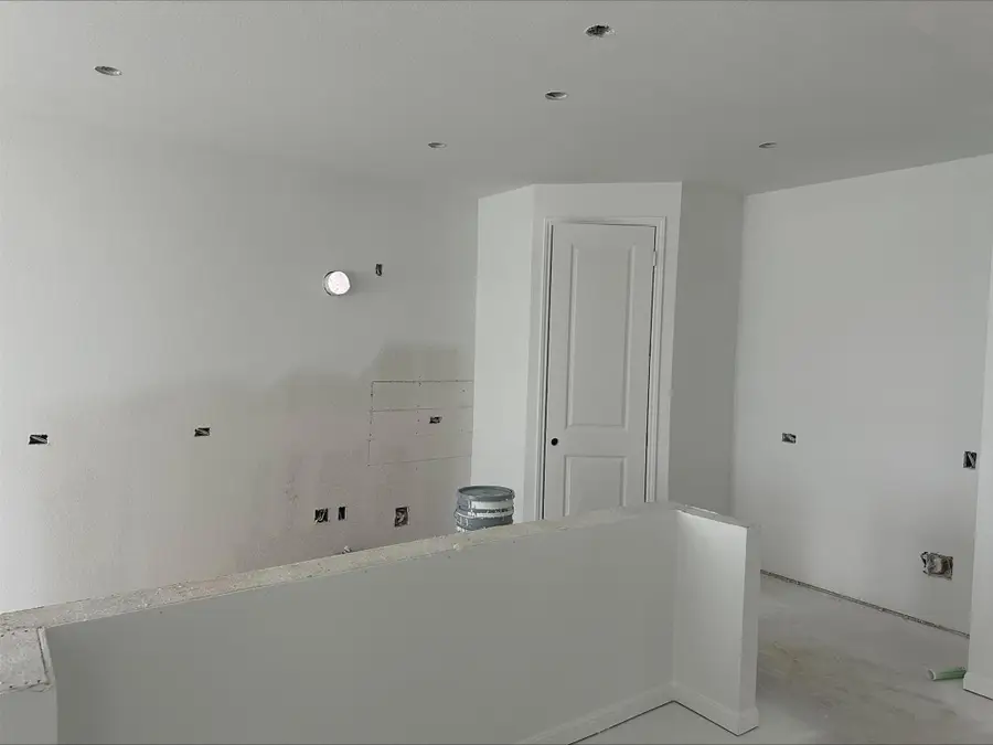 321 Horsemint Ln, Georgetown, TX 78633 - Image #3