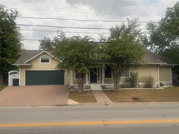 206 N Fm 1660, Hutto, TX 78634