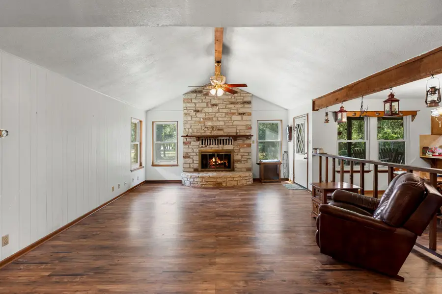 315 Caracara Dr, Buda, TX 78610 - #2