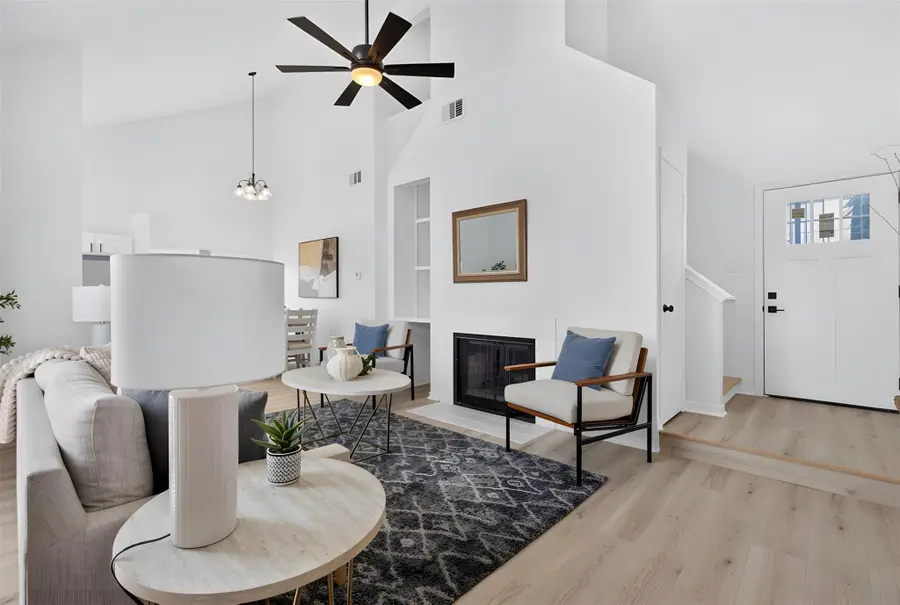 923 E 41st St #210, Austin, TX 78751 - #3