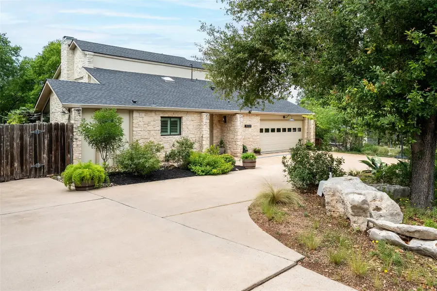 4604 Fawnwood Cv, Austin, TX 78735 - Image #2