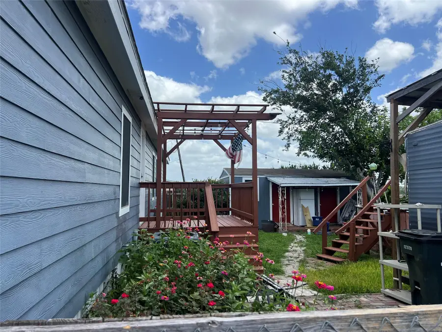 330 Grandview Dr, San Marcos, TX 78666 - #3