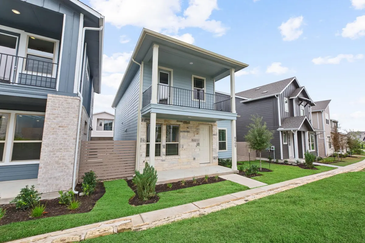 8509 Escovedo Dr #410, Austin, TX 78744 - #1