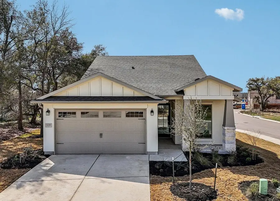 1129 Stonehill Dr, Georgetown, TX 78633 - Image #2