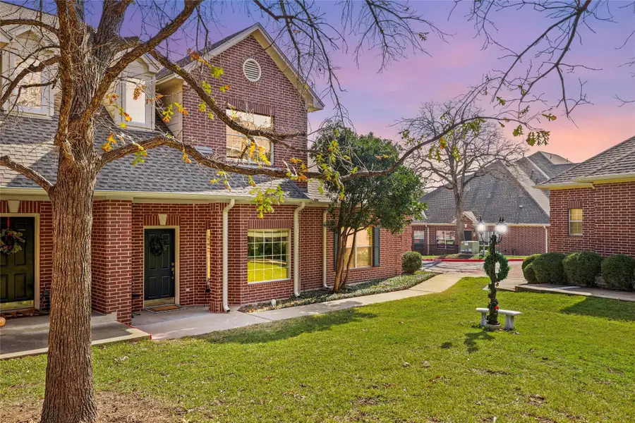 5515 Davis Ln #32, Austin, TX 78749 - Image #2