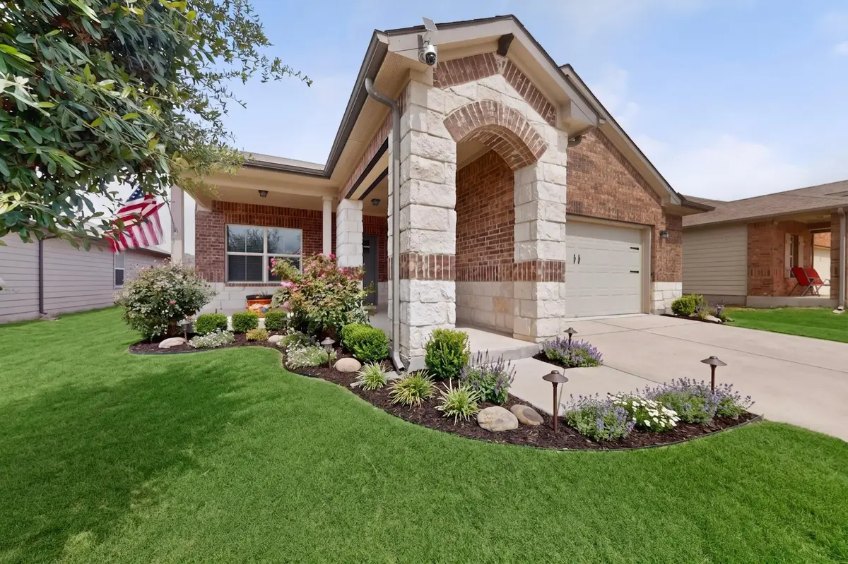 119 Stellamar Dr, Hutto, TX 78634 - #1