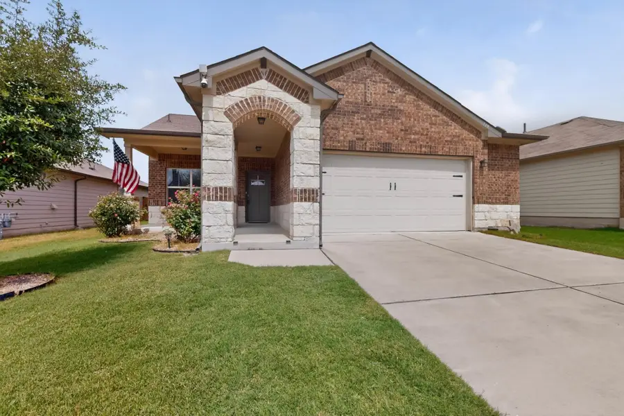119 Stellamar Dr, Hutto, TX 78634 - #2