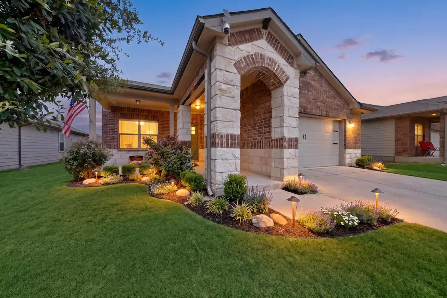 119 Stellamar Dr, Hutto, TX 78634 - #3