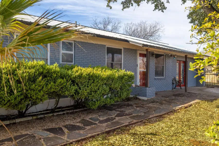 205 E Lola Dr, Austin, TX 78753 - Image #3