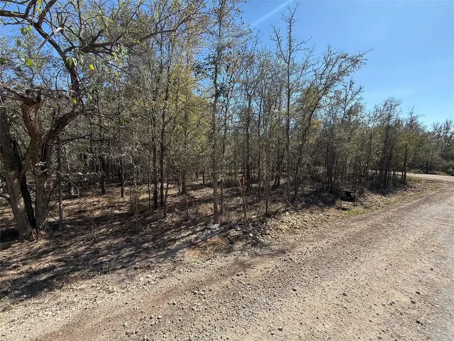 135 Diamondhead Dr, Bastrop, TX 78602 - #2