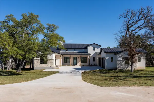 129 Bryce Ln, Dripping Springs, TX 78620