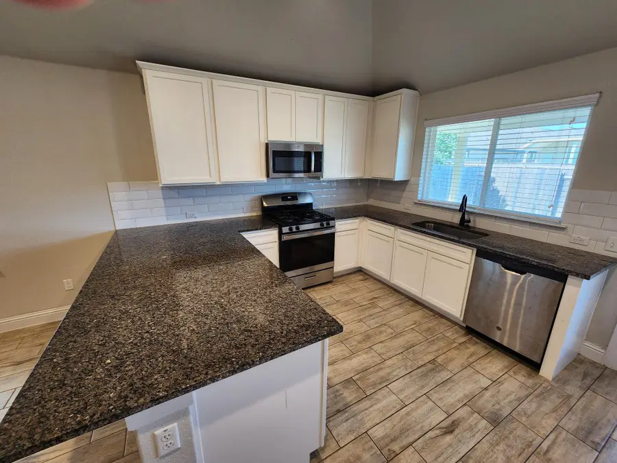 313 Gaida Loop Loop, Georgetown, TX 78628 - #3