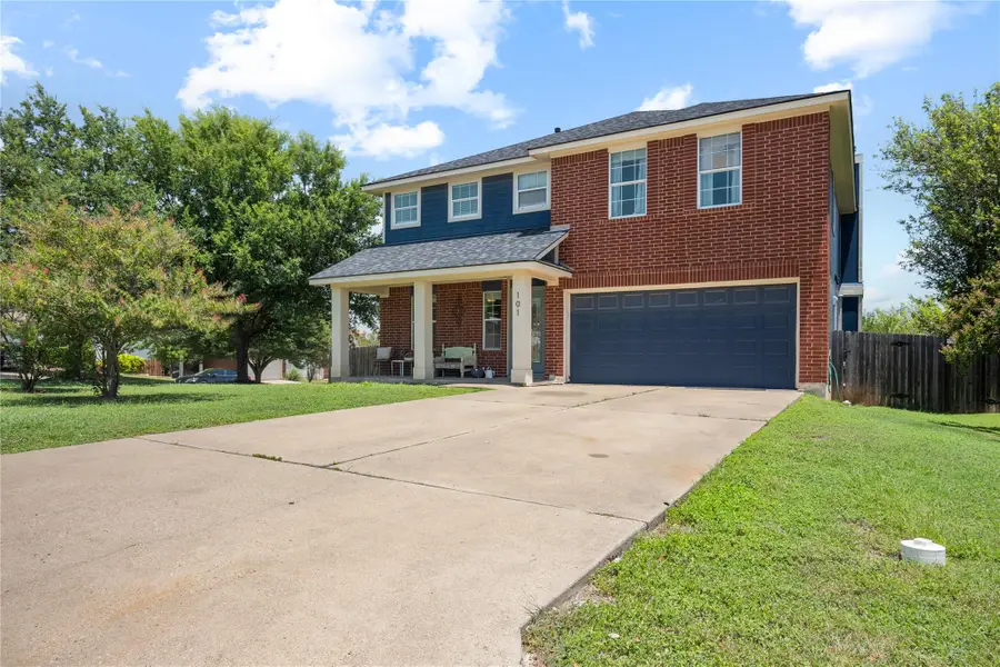 101 Toby Trl, Hutto, TX 78634 - #2