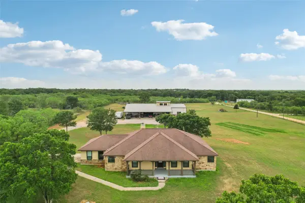 2300 Tumbleweed Trl, Dale, TX 78616