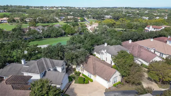 219 The Hills Dr #5, The Hills, TX 78738
