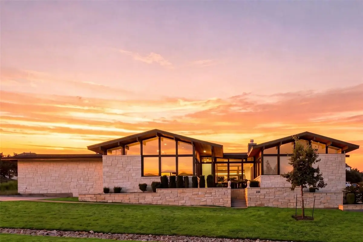 206 Waters View Ct, Dripping Springs, TX 78620 - #1