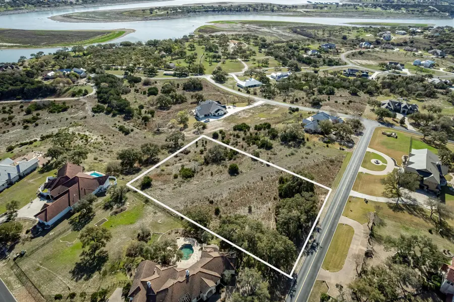 1281 Mystic Pkwy, Spring Branch, TX 78070 - Image #3