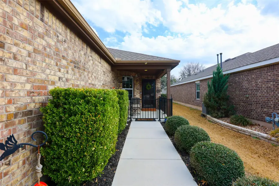 437 Holiday Creek Lane Ln, Georgetown, TX 78633 - #2