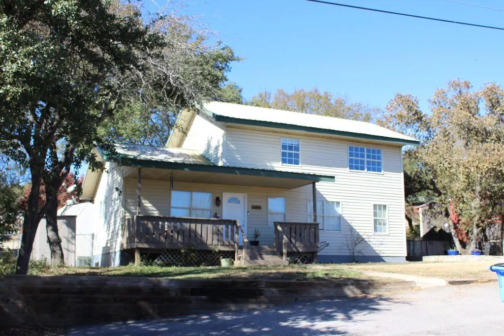 11004 Elm St, Jonestown, TX 78645 - #1