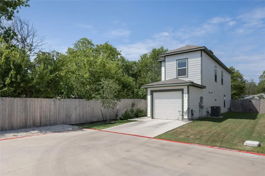 68 Trinity Cir, Lockhart, TX 78644 - Image #2
