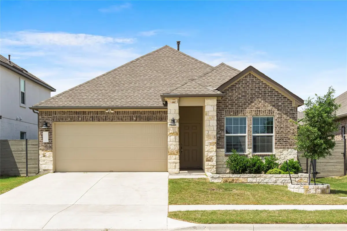 124 Cherry Ridge Rd, Georgetown, TX 78628 - #1